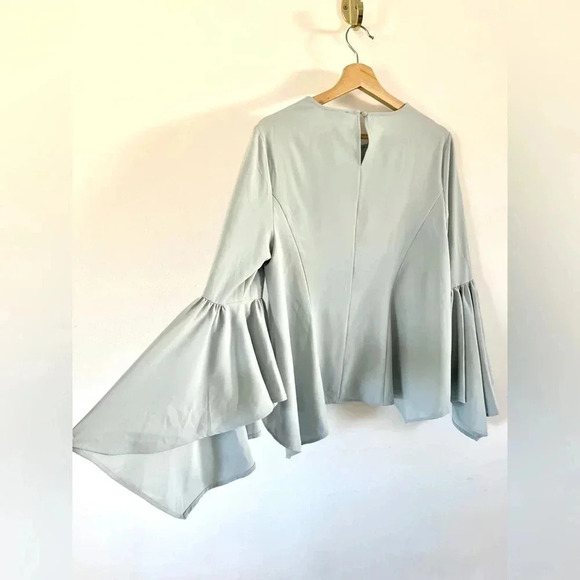 Carmen Marc Valvo Blue Long Flowy Bell Sleeve Haven Blouse Size Medium - Picture 9 of 10